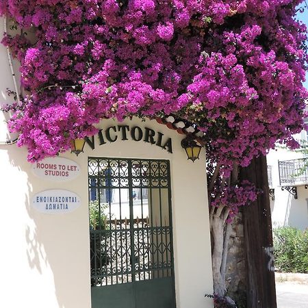 Victoria Studios Spetses Town Ngoại thất bức ảnh