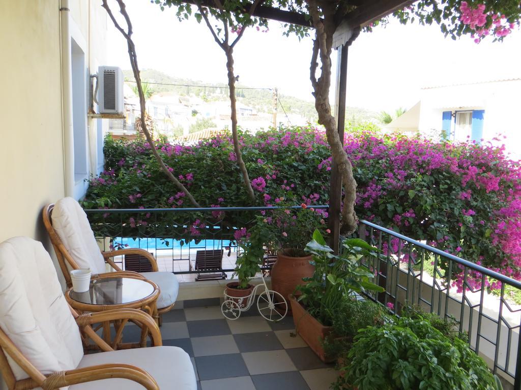 Victoria Studios Spetses Town Ngoại thất bức ảnh