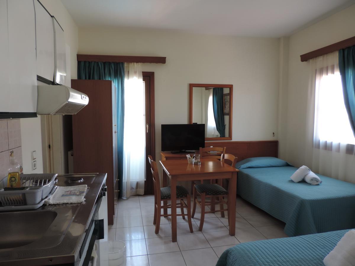 Victoria Studios Spetses Town Ngoại thất bức ảnh