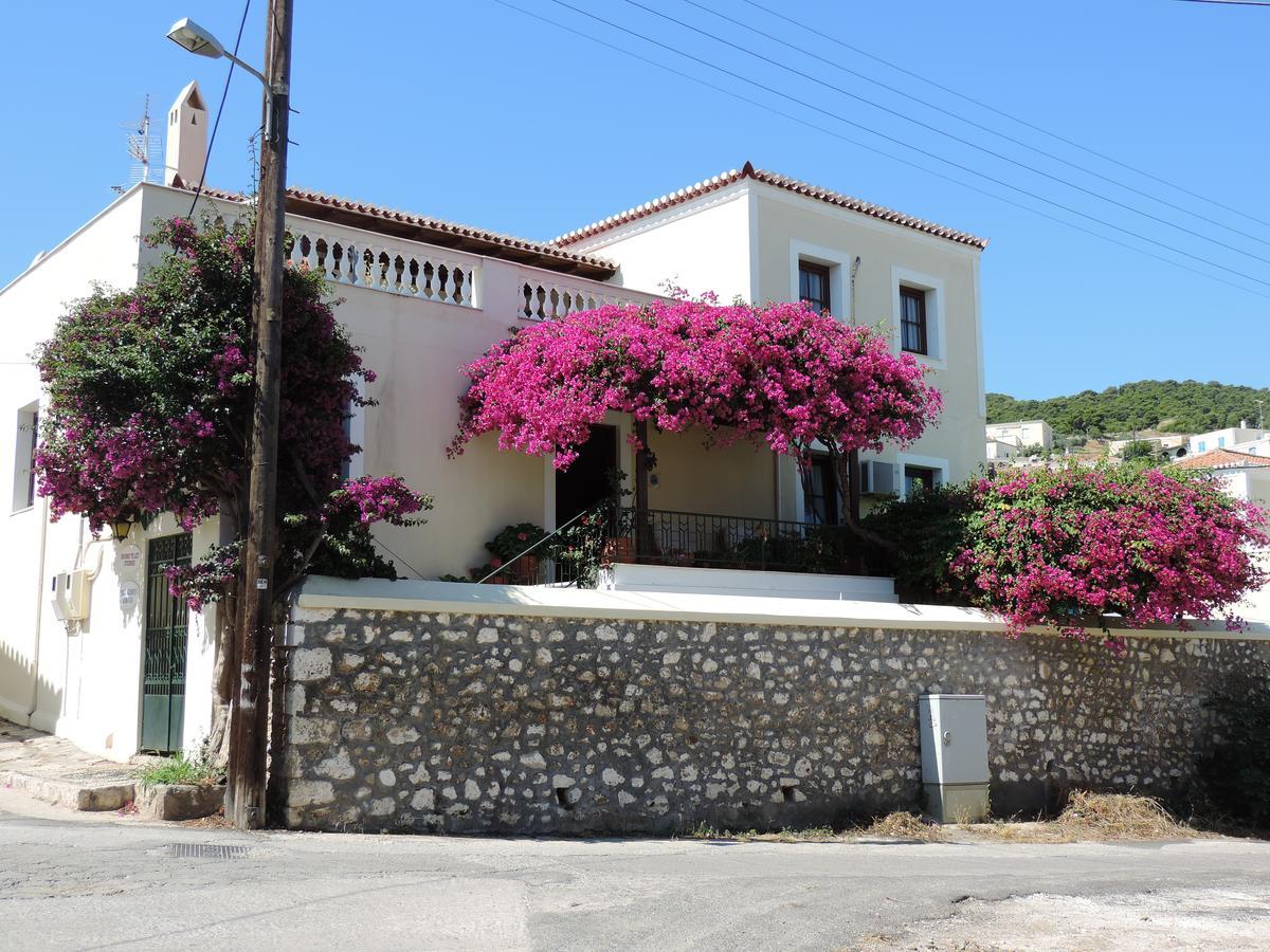 Victoria Studios Spetses Town Ngoại thất bức ảnh